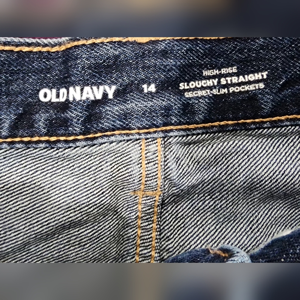 NWOT Old Navy High-Waisted Button-Fly Slouchy Straight Cropped Jeans Size 14 - Picture 14 of 15